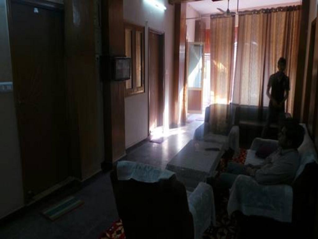 Hotel Jan Jan Tak Dehradun Buitenkant foto