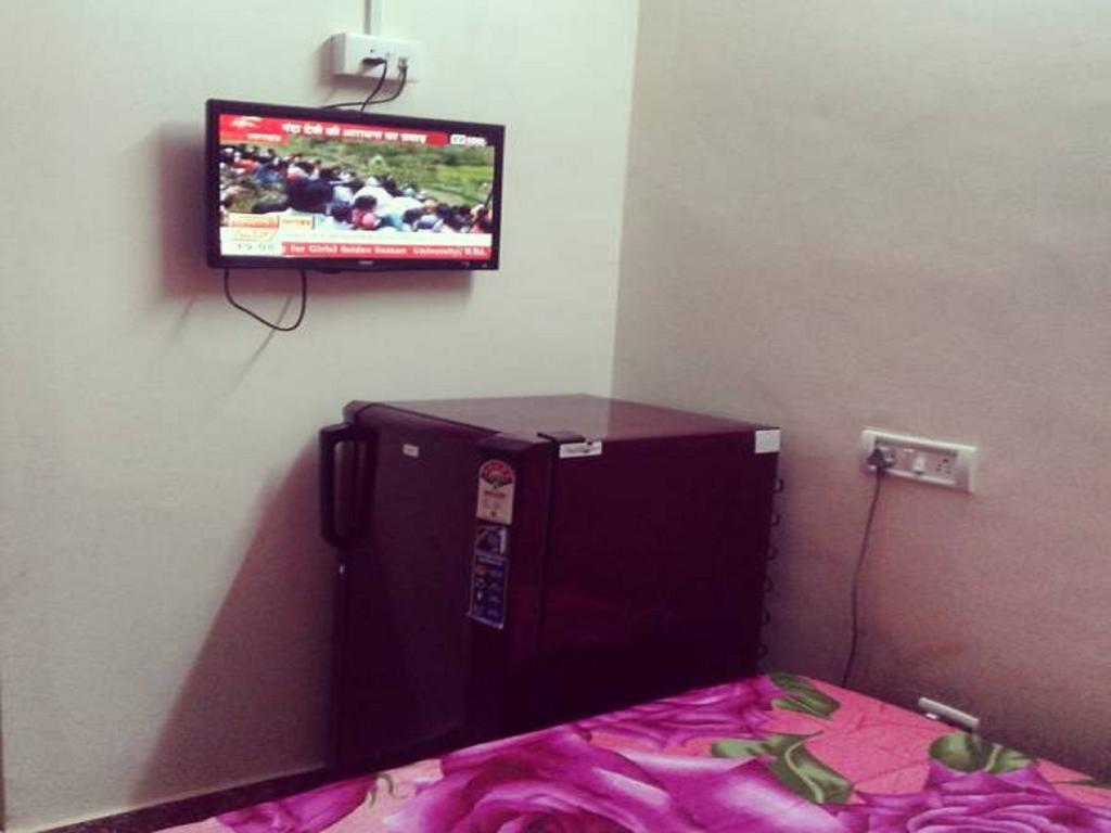 Hotel Jan Jan Tak Dehradun Buitenkant foto